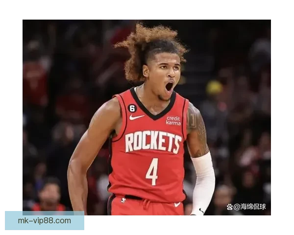 伊森重返首发贡献17分8助攻 困境中队友支持成为最大依靠